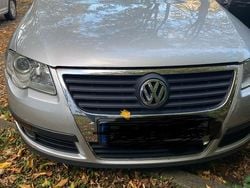 Grau Gebraucht 2007 VW Golf V Kombi | 3.000 € (Etwas zu teuer)