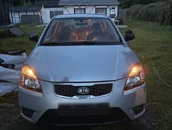 Silber Gebraucht 2010 Kia Rio Kleinwagen | 2.200 € (Superpreis)