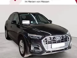 Mythosschwarz metallic Gebraucht 2021 Audi Q5 Sport SUV | 27.190 € (Guter Preis)