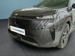Grau Neu 2025 Peugeot 3008 SUV | 38.949 € (Fairer Preis)