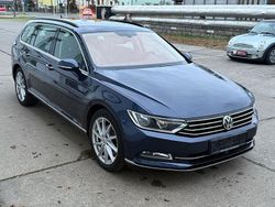 Night blue Gebraucht 2016 VW Passat Comfortline Kombi | 14.600 € (Guter Preis)