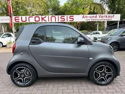Titania grey (mattgrau) Gebraucht 2019 Smart ForTwo Coupé Prime Kleinwagen | 19.990 € (Teuer)