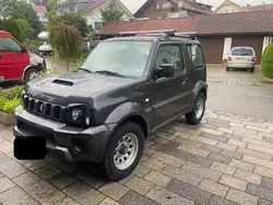 Grau Gebraucht 2014 Suzuki Jimny Comfort SUV | 15.300 € (Fairer Preis)