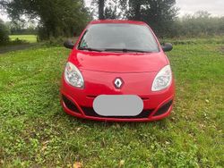 Rot Gebraucht 2007 Renault Twingo Kleinwagen | 3.200 €