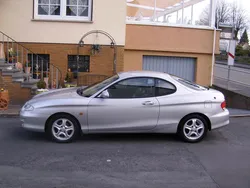 Silber metallic Gebraucht 2001 Hyundai Coupé Coupé | 3.900 €
