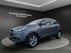 Grau Gebraucht 2012 Hyundai ix35 Premium SUV | 7.999 € (Etwas zu teuer)
