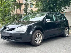 Schwarz Gebraucht 2005 VW Golf V Limousine | 1.650 € (Fairer Preis)