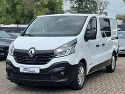 Weiß Gebraucht 2017 Renault Trafic Komfort Van | 15.900 € (Teuer)