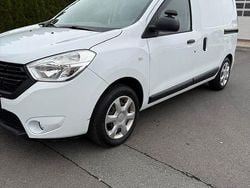 Weiß Gebraucht 2021 Dacia Dokker Van / Kleinbus | 12.499 € (Fairer Preis)