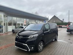 Schwarz metallic Gebraucht 2019 Toyota Proace Verso Executive Kombi | 31.460 € (Fairer Preis)