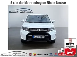 Weiß Gebraucht 2024 Suzuki Vitara Comfort SUV | 25.489 € (Etwas zu teuer)