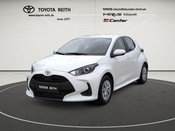 Schneeweiß Neu 2025 Toyota Yaris Hybrid Business Edition Limousine | 25.910 € (Fairer Preis)