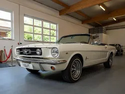 Weiß Gebraucht 1965 Ford Mustang Cabrio | 38.500 €