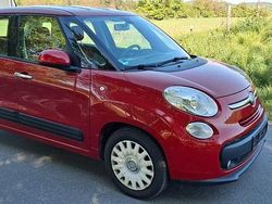 Rot Gebraucht 2012 Fiat 500L Van / Kleinbus | 5.100 € (Fairer Preis)