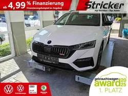 Candyweiss Gebraucht 2023 Skoda Octavia RS Kombi | 29.949 € (Guter Preis)