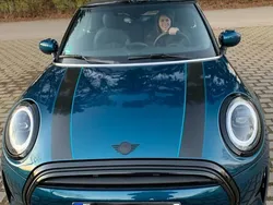 Blau Gebraucht 2022 Mini Cooper Kleinwagen | 27.500 €
