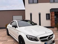 Weiß Gebraucht 2018 Mercedes C63 AMG AMG Coupé | 59.000 € (Guter Preis)