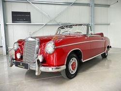 Rot Gebraucht 1958 Mercedes W180 Cabrio | 129.880 €