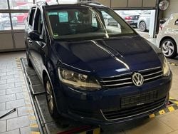 Blau Gebraucht 2020 VW Sharan Van / Kleinbus | 23.989 € (Superpreis)