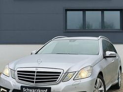 Silber Gebraucht 2010 Mercedes E300 Avantgarde Limousine | 10.990 € (Fairer Preis)