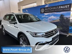 Weiß Gebraucht 2021 VW Tiguan Allspace Elegance SUV | 35.850 € (Guter Preis)