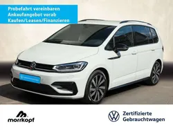 Pure white (weiß), uni Gebraucht 2024 VW Touran Style Van / Kleinbus | 42.250 € (Fairer Preis)