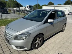 Silber Gebraucht 2012 Mercedes B180 Van / Kleinbus | 3.450 € (Fairer Preis)