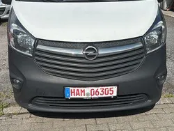 Weiß Gebraucht 2017 Opel Vivaro Van | 5.900 € (Superpreis)