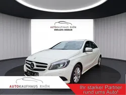 Weiß Gebraucht 2014 Mercedes A200 Style Limousine | 12.490 € (Fairer Preis)