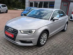 Lotus grey, metallic Gebraucht 2015 Audi A3 Attraction Limousine | 14.490 € (Guter Preis)