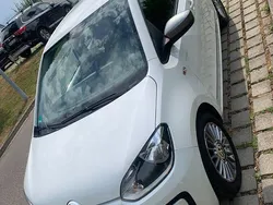 Weiß Gebraucht 2013 VW up! Kleinwagen | 5.799 € (Fairer Preis)
