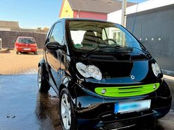Schwarz Gebraucht 2006 Smart ForTwo Coupé Coupé | 2.100 €