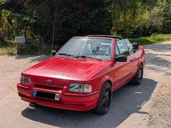 Rot Gebraucht 1990 Ford Escort Cabriolet Cabrio | 4.999 €
