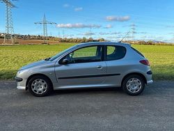 Silber Gebraucht 2007 Peugeot 206 Kleinwagen | 1.100 € (Fairer Preis)