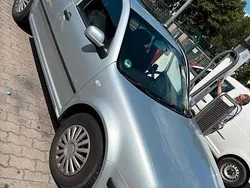 Silber Gebraucht 2001 VW Golf IV Kleinwagen | 1.500 € (Guter Preis)