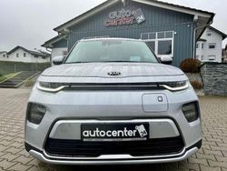 Silber Gebraucht 2021 Kia Soul EV Spirit SUV | 20.980 € (Guter Preis)