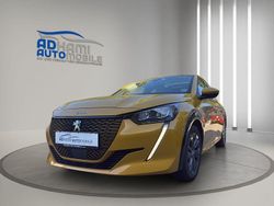Gelb Gebraucht 2021 Peugeot e-208 Allure Kleinwagen | 14.800 € (Fairer Preis)