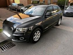 Grau Gebraucht 2016 Audi Q5 SUV | 19.500 € (Fairer Preis)