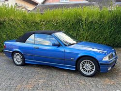 Blau Gebraucht 1998 BMW 320 Cabriolet Comfort Edition Cabrio | 9.500 € (Fairer Preis)