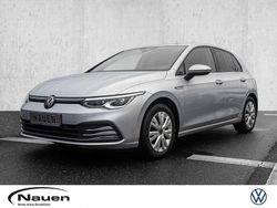 Silber Gebraucht 2022 VW Golf Style Limousine | 17.680 € (Etwas zu teuer)