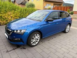 Blau Gebraucht 2019 Skoda Scala Kleinwagen | 15.399 € (Guter Preis)