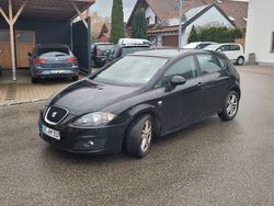 Schwarz Gebraucht 2011 Seat Leon Limousine | 3.300 € (Guter Preis)