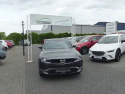 Grau Gebraucht 2021 Mazda MX30 Ad'Vantage SUV | 15.875 € (Guter Preis)