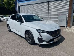 Weiß Gebraucht 2024 Peugeot 308 Allure Limousine | 22.990 € (Guter Preis)