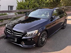 Schwarz Gebraucht 2018 Mercedes C200 AMG line Kombi | 28.000 €