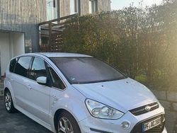 Weiß Gebraucht 2010 Ford S-MAX Titanium S Van / Kleinbus | 4.900 € (Superpreis)