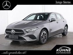Grau Gebraucht 2024 Mercedes A250 Advanced Plus Limousine | 25.200 € (Superpreis)