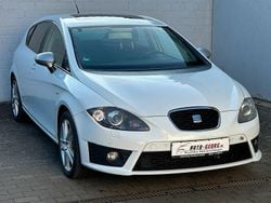 Weiß Gebraucht 2011 Seat Leon FR Limousine | 3.999 € (Guter Preis)
