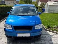 Blau Gebraucht 2004 VW Touran Van / Kleinbus | 2.200 € (Fairer Preis)