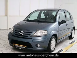 Eisengrau metallic (metallic) Gebraucht 2007 Citroën C3 Comfort Kleinwagen | 2.880 € (Etwas zu teuer)